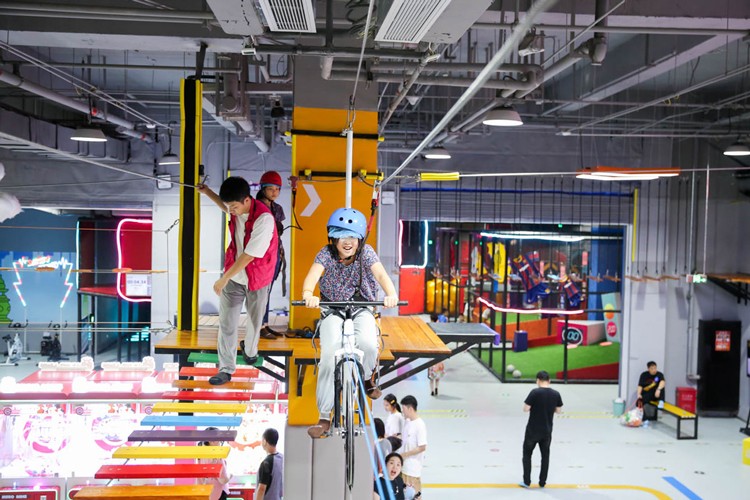 室内冒险绳课程