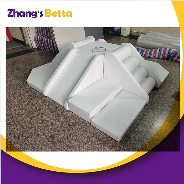 Betta White Softplay 室内乐园 S Kids White 室内乐园软游戏设备 