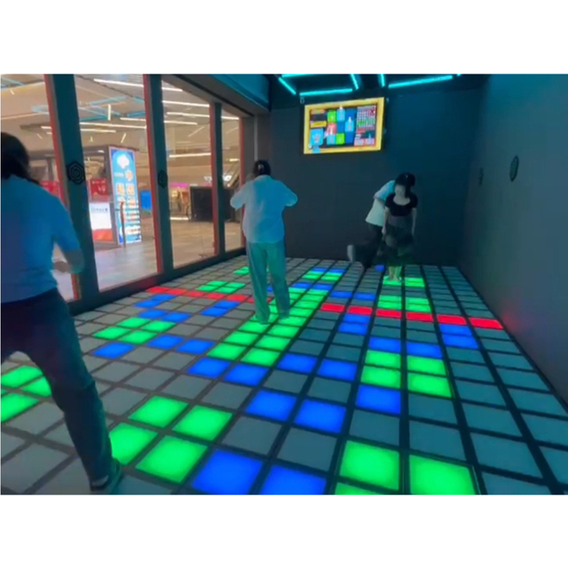 Bettaplay Kids Interactive Floor Block Lighting Game Indoror Interactive Game Kids 室内乐园 儿童乐园