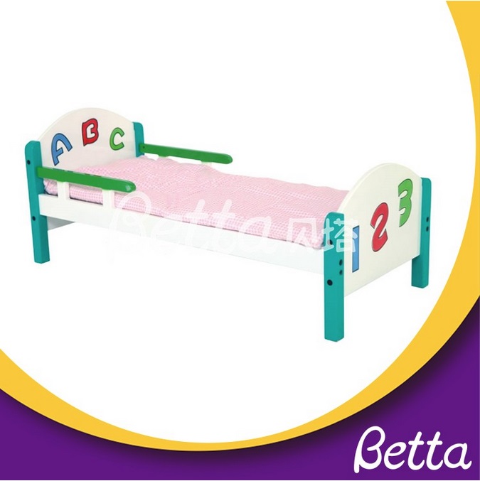 Bettaplay幼儿园大量使用五颜六色的MDF儿童卡通床