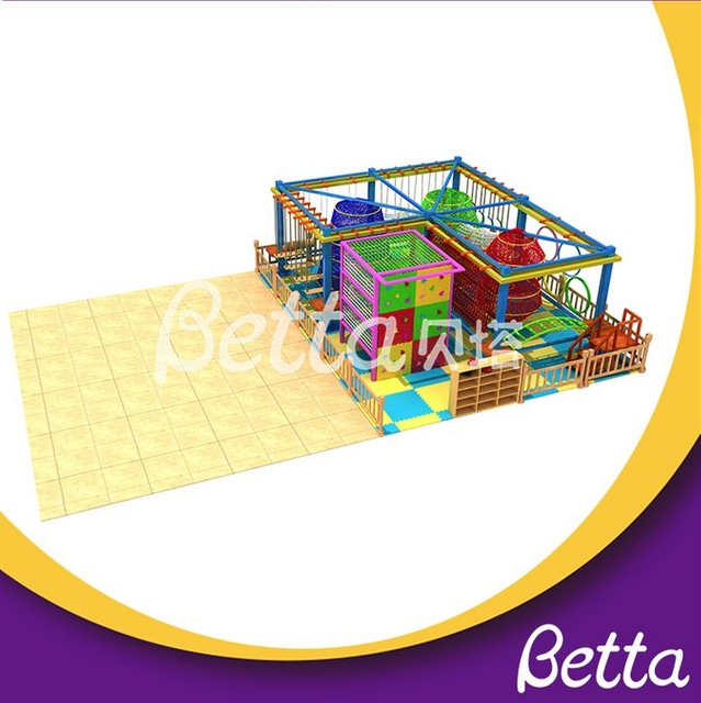 Bettaplay专业的彩色绳索课程冒险