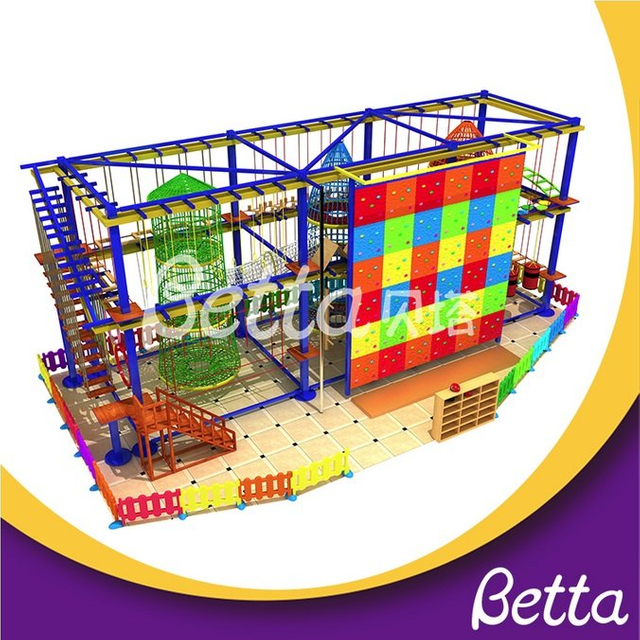 Bettaplay多层攀岩墙儿童冒险设备绳索课程