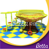 Bettaplay商业彩虹钩编的攀岩网孩子室内乐园