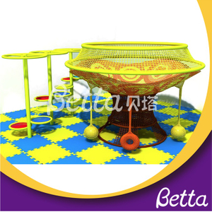 Bettaplay商业彩虹钩编的攀岩网孩子室内乐园