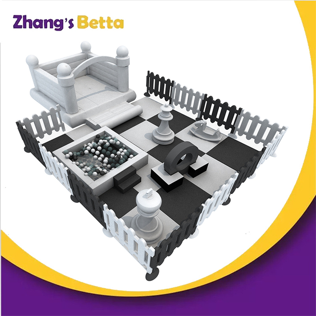 Bettaplay黑色和白色软玩具套装孩子室内乐园带有派对雇用的垫子