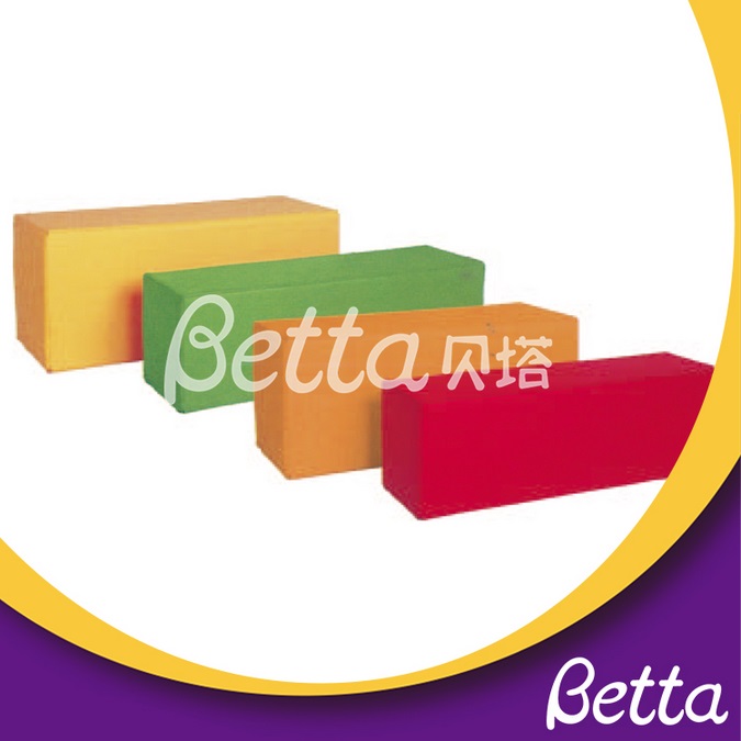 Bettaplay奇妙的样式新设计儿童软体游乐套装。jpg