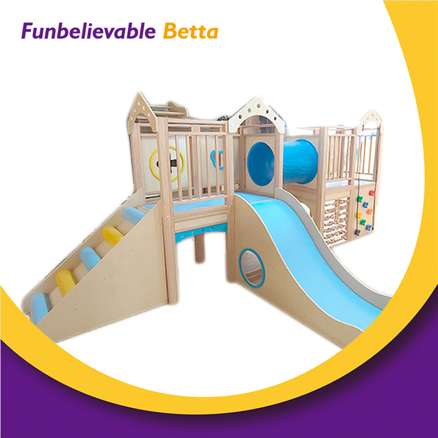 Bettaplay Kids Indoror Softplay Park 儿童乐园滑动木材乐园带滑动学前班室内乐园室内播放