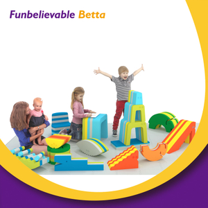 Bettaplay新设计最销售的大型构建块，幼儿园EVA墙构建块