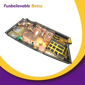 Bettaplay650m²室内幼儿园粉红色和黄色主题乐园与儿童游乐园的冒险乐趣一起跳跃