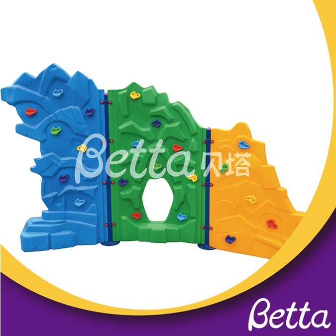 Bettaplay塑料攀岩墙.jpg