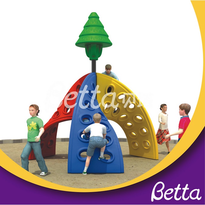 Bettaplay户外攀岩墙.jpg