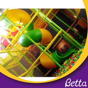 贝塔普莱新型号廉价价格室内乐园有趣的螺旋管滑梯