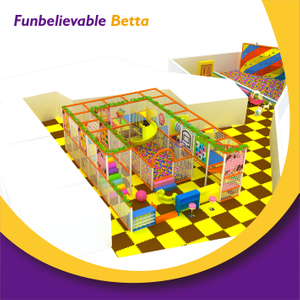 Bettaplay彩色孩子顽皮的城堡孩子和幼儿8.6*6m小乐园室内设备软玩具乐园出售