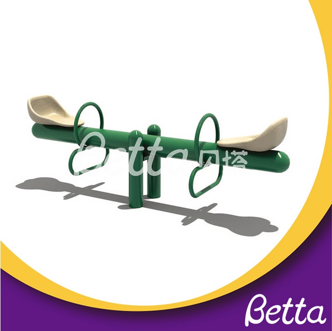 Bettaplay高品质的幼儿园各种颜色户外Seesaw Prices.jpg