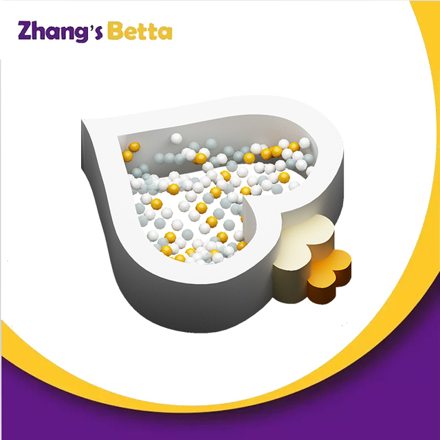  黄色和白色软玩耍的孩子攀岩设备套装