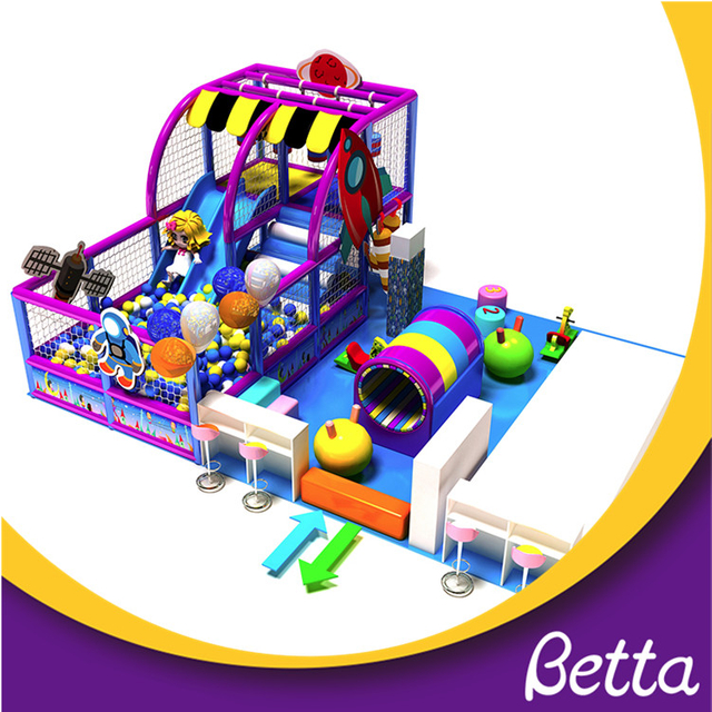 儿童室内软体游乐套装地面，商业室内游乐场设备 