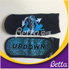 Bettaplay热销售蹦床握把儿童和成人的袜子 