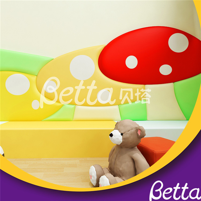 Bettaplay定制的儿童室墙填充物