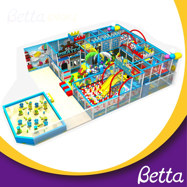 学龄前儿童的儿童商业欢呼娱乐室内乐园