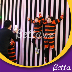 bettaplay新产品蜘蛛墙，用于蹦床乐园 