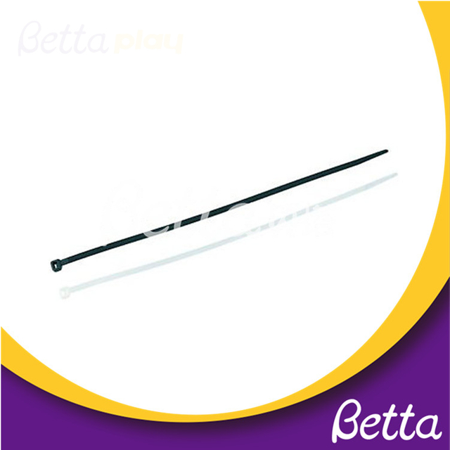 Betta制造商的高质量塑料电缆领带室内乐园